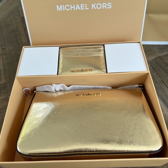 NWT Michael Kors bag and card case gift set - Picture 10 of 10